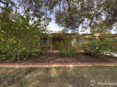 2 Spiers Place, Middle Swan WA 6056