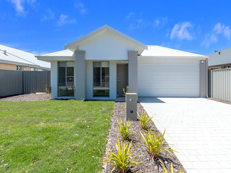 11 Pistachio Grove, South Yunderup WA 6208