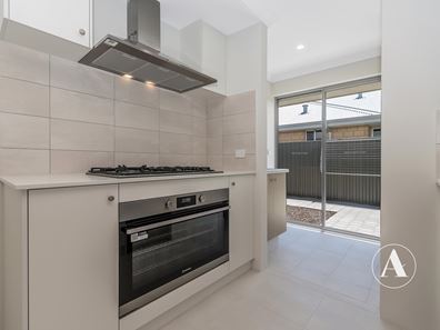 11 Pistachio Grove, South Yunderup WA 6208