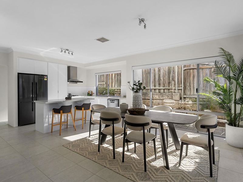98B Manning Street, Scarborough