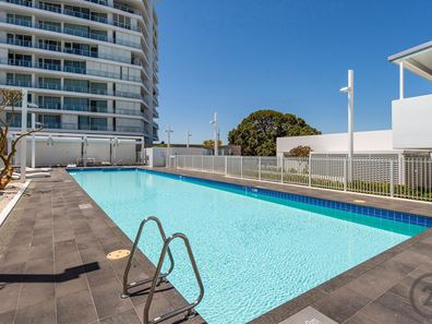 202/5 Marco Polo Drive, Mandurah WA 6210