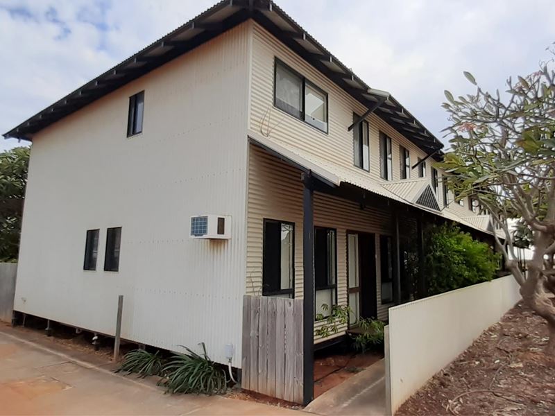 4/3 Chapple Street, Broome
