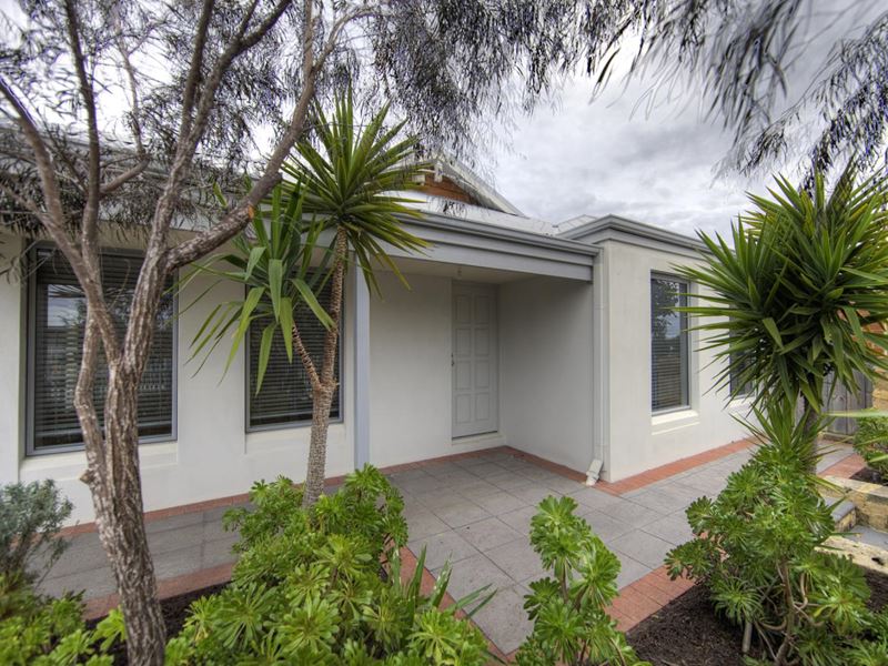 67 Seaside Avenue, Yanchep
