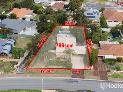 55 Mahogany Drive, Halls Head WA 6210