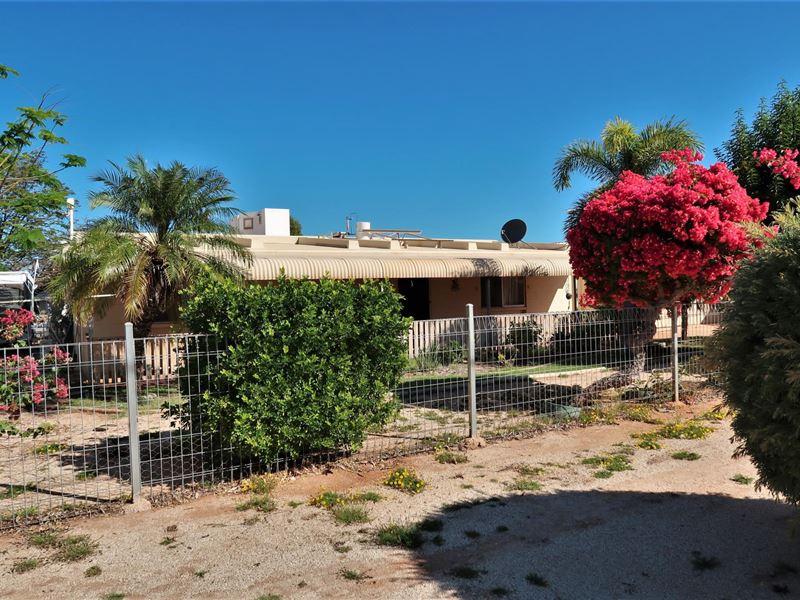 6 Marsh Street, Exmouth