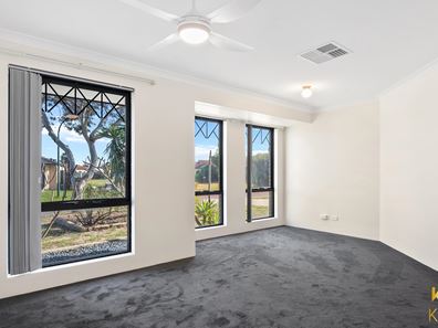 25 Belmez Turn, Port Kennedy WA 6172