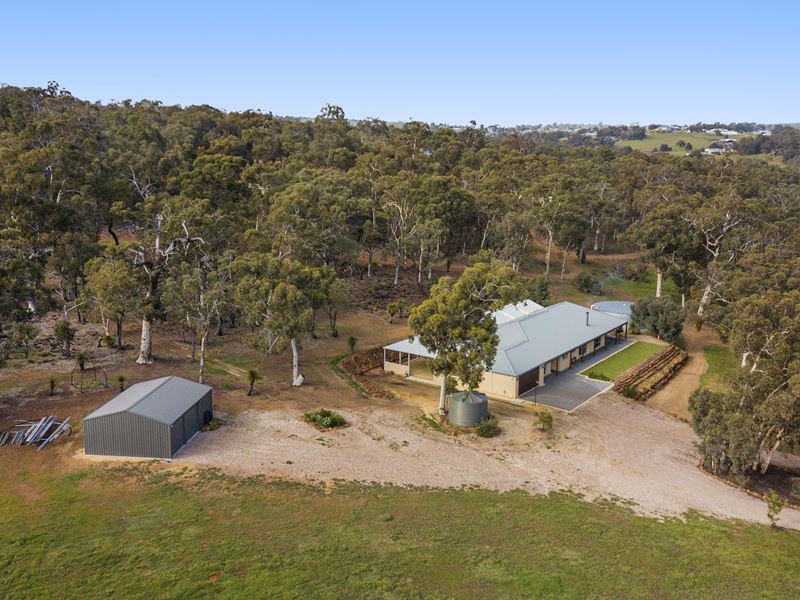 53 Morley Road, Lower Chittering
