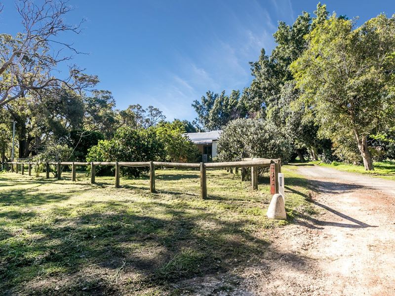 25 Gordon Road, Serpentine