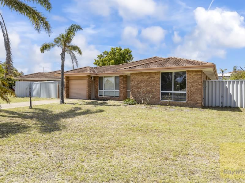 16 Hyland Crescent, Clarkson WA 6030