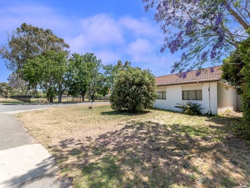 77 Fifth Road, Armadale