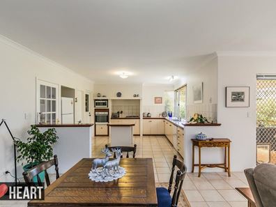 1 Strathcona Rise, Bibra Lake WA 6163