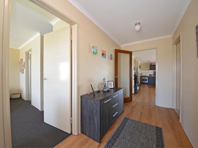 8 Tupelo Fairway, Clarkson WA 6030