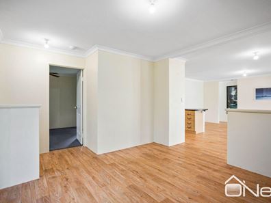2 Rason Court, Seville Grove WA 6112