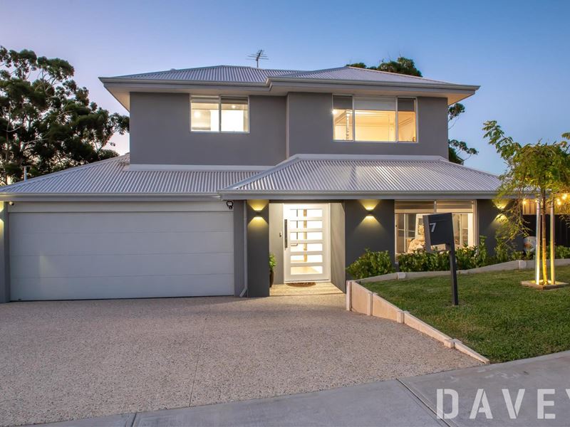 7 Ellison Drive, Padbury