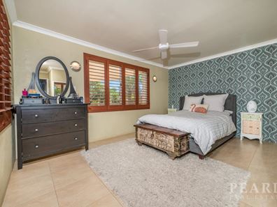 22 Fawley Retreat, Mindarie WA 6030