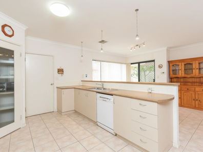 11B Chester Avenue, Dianella WA 6059