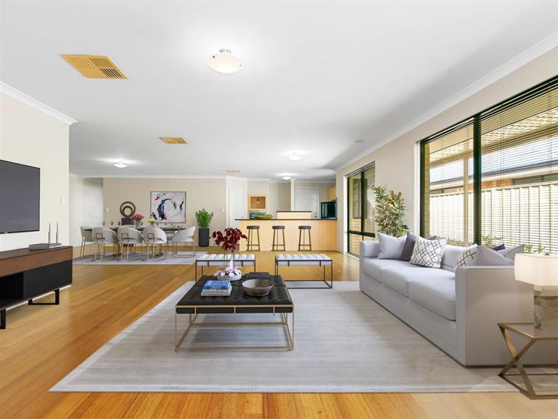 17 Mosman Loop, Success