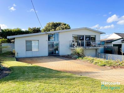 360 Safety Bay Road, Safety Bay WA 6169