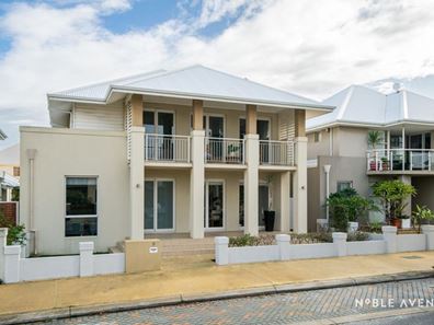 9 Tenerife Boulevard, Hillarys WA 6025