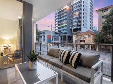 1/131 Adelaide Terrace, East Perth WA 6004