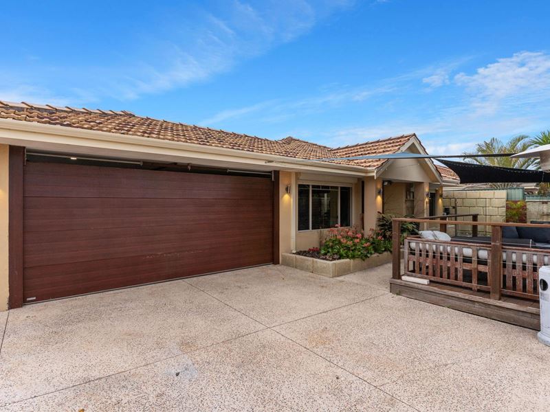 12 Daley Close, Atwell