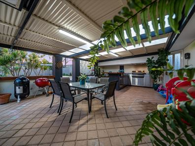 5 Kiama Court, Greenwood WA 6024