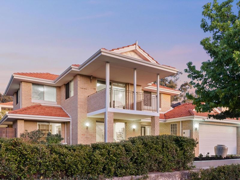 6 Langtry View, Mount Claremont