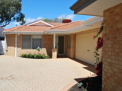 146a Grand Promenade, Doubleview WA 6018
