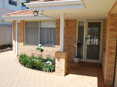 146a Grand Promenade, Doubleview WA 6018