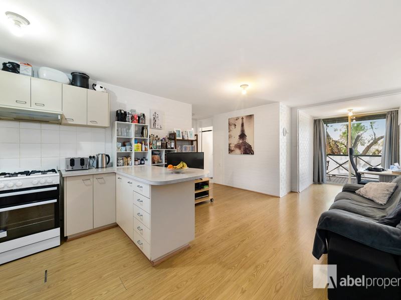 22W/24 Pearson  Street, Churchlands