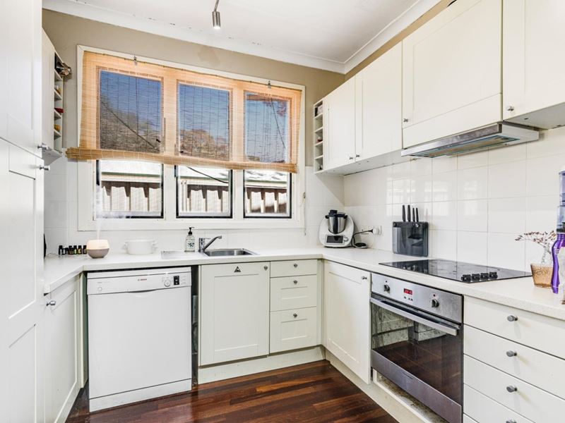 13 Egeus Way, Coolbellup