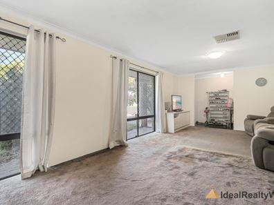 11 Portcullis  Drive, Willetton WA 6155