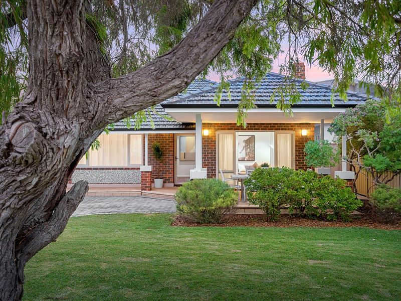 7 Simper Crescent, White Gum Valley WA 6162