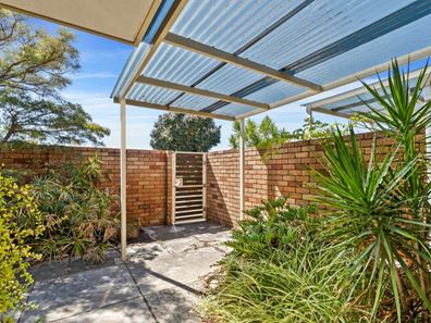 1/7 Caird Place, Parkwood WA 6147