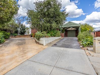 54 Craigie Drive, Craigie WA 6025