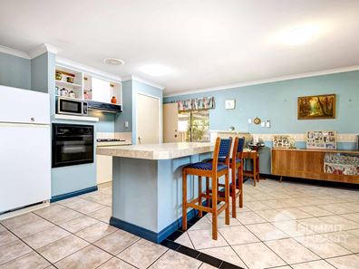 2 Jersey Place, Eaton WA 6232