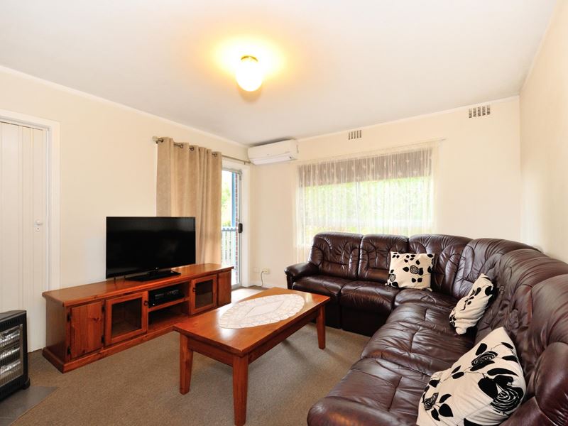 8/10 Prescott Place, Orelia