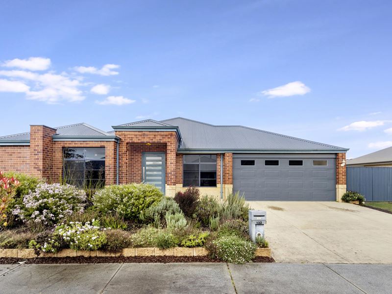 132 Hawker Approach, Yalyalup WA 6280