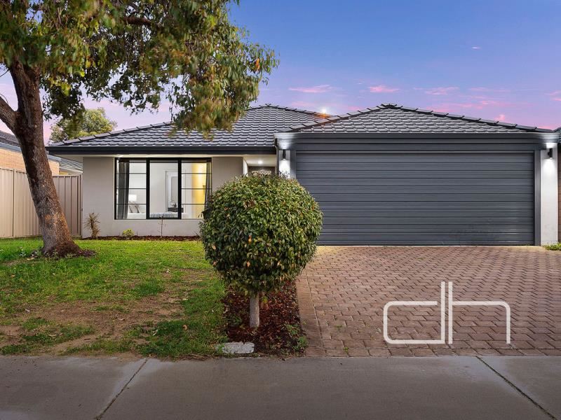 12 Saffron Way, Landsdale WA 6065