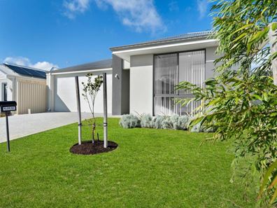 32 Isabelline Terrace, Alkimos WA 6038