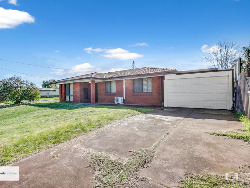 11 Bardsley Avenue, Girrawheen
