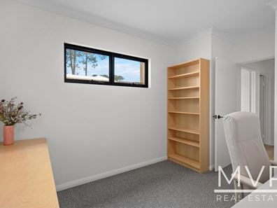 28 Conifer Place, Kardinya WA 6163