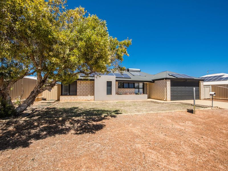 20 Rosapark Boulevard, Webberton
