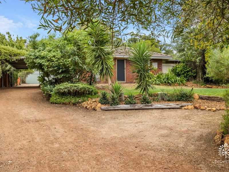 66 Temby Avenue, Kalamunda WA 6076