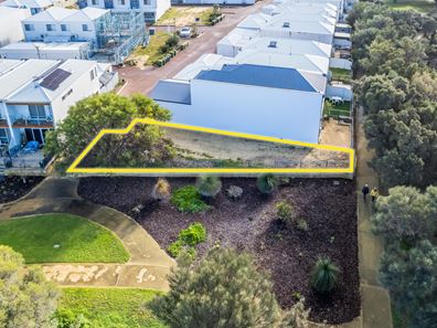 34/15 Kardan Loop, Falcon WA 6210