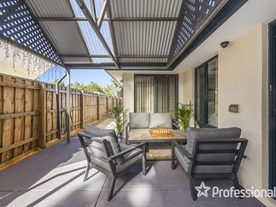 11 Tarkine Lane, Ellenbrook WA 6069