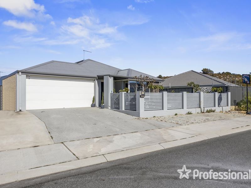 30 Mebbin Grove, Yanchep WA 6035