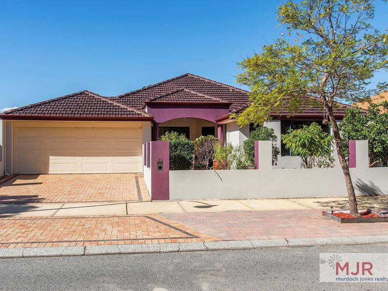 60 Columbia Parkway, Piara Waters
