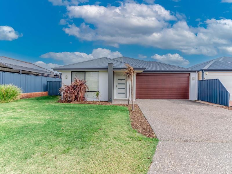 49 Primrose Loop, Byford WA 6122