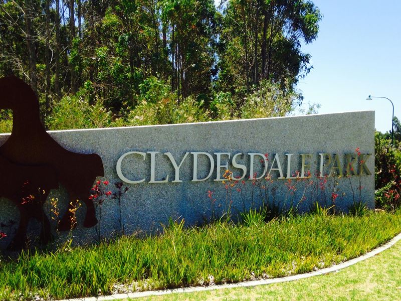 38/ Clydesdale, Mckail WA 6330